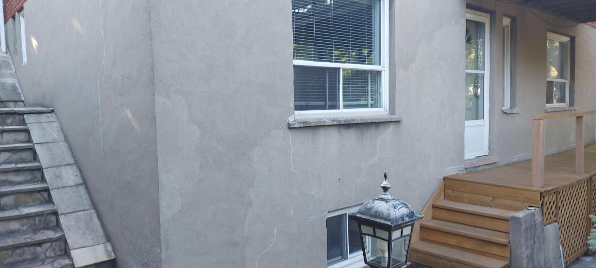 High Park Single Room With Personal Washroom And Kitchen Торонто Екстериор снимка